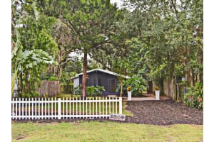2809 BROWN AVENUE, ORLANDO, FL 32806 Sold 05/23/25
