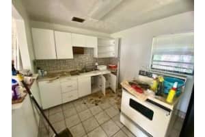 453 JESSUP AVENUE, LONGWOOD, FL 32750 Sold 12/17/24