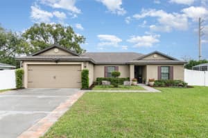 906 STRATTON STREET, DELTONA, FL 32725 Sold 12/19/24