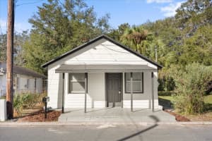 1040 TEXAS AVE, LAKELAND, FL 33805 Sold 03/21/25