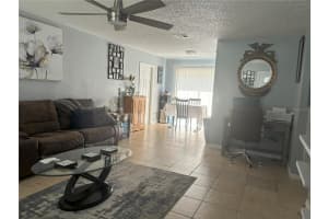 332 APOPKA HILLS CIRCLE, APOPKA, FL 32703 Sold 04/21/25