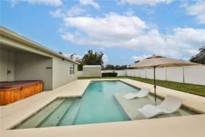 1434 FLORAL WAY, APOPKA, FL 32703 Sold 12/20/24