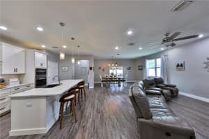 1434 FLORAL WAY, APOPKA, FL 32703 Sold 12/20/24