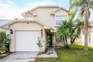 9380 DUBOIS BOULEVARD, ORLANDO, FL 32825 Sold 01/07/25