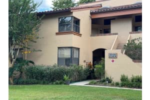 1122 LAKE WILLISARA CIRCLE, ORLANDO, FL 32806 Sold 12/11/24