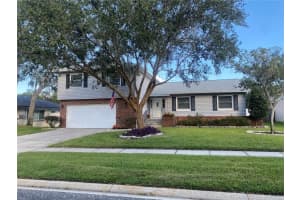 906 RED OAK COURT, WINTER SPRINGS, FL 32708 Sold 03/26/25