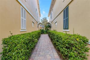 8547 LEATHERLEAF LANE, ORLANDO, FL 32827 Sold 03/24/25