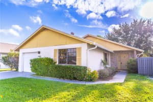 2679 SUNBRANCH DRIVE, ORLANDO, FL 32822 Sold 12/06/24