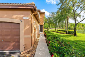 1300 VERACRUZ LANE, FORT LAUDERDALE, FL 33327 Sold 12/11/24