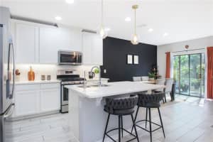 345 RUSTIC LOOP, SANFORD, FL 32771 Sold 01/10/25