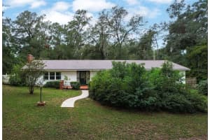 1220 GLENWOOD ROAD, DELAND, FL 32720 Sold 01/30/25