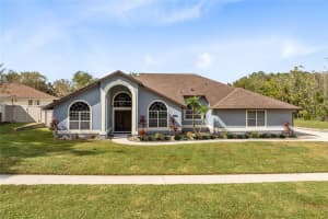 1096 ALMOND TREE CIRCLE, ORLANDO, FL 32835 Sold 12/30/24
