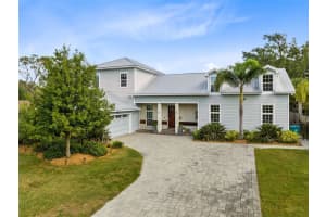 2401 SUMMERLIN AVENUE, ORLANDO, FL 32806 Sold 04/14/25