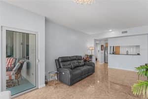 322 CENTRAL BOULEVARD, ORLANDO, FL 32801 Sold 01/23/25