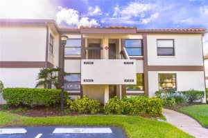 6158 BURNSIDE CIRCLE, ORLANDO, FL 32822 Sold 01/30/25