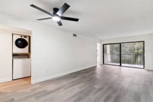 6158 BURNSIDE CIRCLE, ORLANDO, FL 32822 Sold 01/30/25