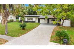 627 CARVELL DRIVE, WINTER PARK, FL 32792 Sold 05/06/25