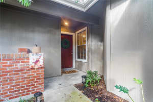 672 POST OAK CIRCLE, ALTAMONTE SPRINGS, FL 32701 Sold 02/26/25