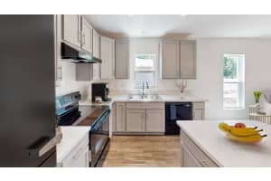 8 LLEBERRY PATH, PALM COAST, FL 32164 - MLS#MFRO6255971