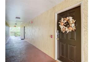 1909 SUMMER CLUB DRIVE, OVIEDO, FL 32765 Sold 03/03/25