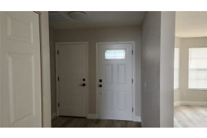 370 CHICAGO WOODS CIRCLE, ORLANDO, FL 32824 Sold 05/07/25
