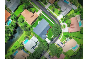 10460 16TH PLACE, DAVIE, FL 33324 Sold 03/15/25