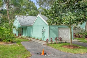 719 GLASGOW COURT, WINTER SPRINGS, FL 32708 Sold 12/13/24