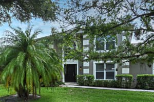 350 VELVETEEN PLACE, CHULUOTA, FL 32766 Sold 03/31/25