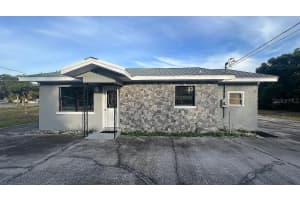 616 POPLAR STREET, AUBURNDALE, FL 33823 Sold 12/02/24
