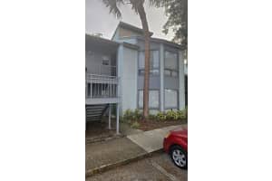2546 LEMON TREE LANE, ORLANDO, FL 32839 Sold 07/28/25