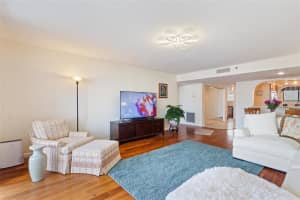 530 CENTRAL BOULEVARD, ORLANDO, FL 32801 Sold 04/07/25