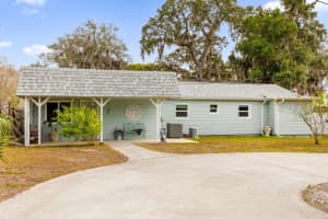 10645 95TH TERRACE, BELLEVIEW, FL 34420 Sold 02/04/25