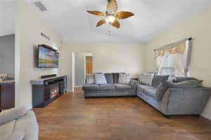435 LAKE ELOISE POINTE BOULEVARD, WINTER HAVEN, FL 33880 Sold 03/11/25