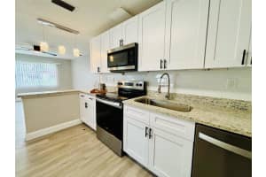 122 AZALEA DRIVE, DAYTONA BEACH, FL 32117 Sold 12/23/24