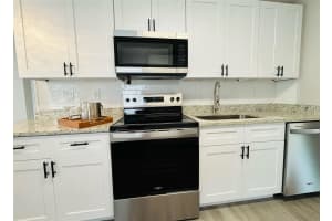 122 AZALEA DRIVE, DAYTONA BEACH, FL 32117 Sold 12/23/24