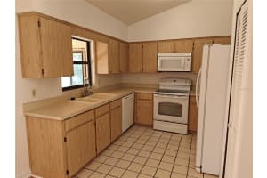 7914 GOLDLEAF STREET, ORLANDO, FL 32835 Sold 03/18/25