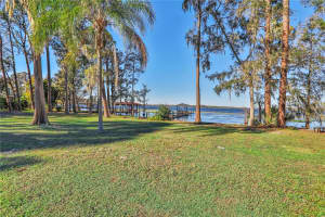 10121 LONE TREE LANE, ORLANDO, FL 32836 Sold 02/04/25