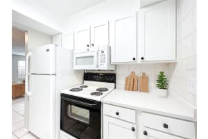 5327 HANSEL AVENUE, ORLANDO, FL 32809 Sold 01/17/25