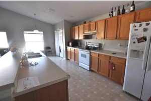 642 LAKE CHARLES DRIVE, DAVENPORT, FL 33837 Sold 03/14/25