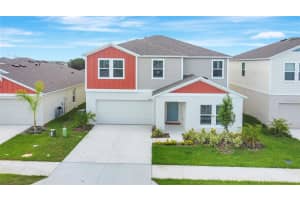 2405 OAKWOOD LANE, DAVENPORT, FL 33837 - MLS#MFRO6257072