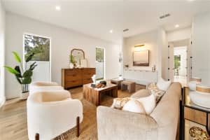 1423 RUSSELL AVENUE, ORLANDO, FL 32806 Sold 03/10/25