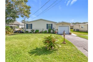 12724 LAKE DORA CIR, TAVARES, FL 32778 Sold 12/18/24