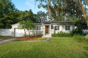1135 GOLFVIEW STREET, ORLANDO, FL 32804 Sold 04/16/25