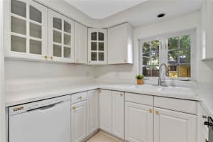 924 BEARD AVENUE, WINTER PARK, FL 32789 Sold 02/28/25