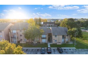 5208 VIA HACIENDA CIRCLE, ORLANDO, FL 32839 - MLS#MFRO6257380