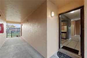 5208 VIA HACIENDA CIRCLE, ORLANDO, FL 32839 - MLS#MFRO6257380