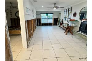 707 SAINT JUDES DRIVE, LONGBOAT KEY, FL 34228 Sold 12/16/24