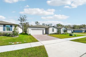 28054 POPPY COURT, LEESBURG, FL 34748 Sold 07/09/25