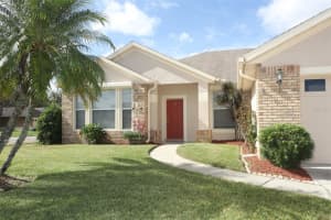 2952 CEDAR GLEN PLACE, OVIEDO, FL 32765 Sold 12/13/24