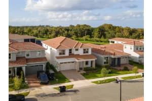13695 ABBERWICK DRIVE, ORLANDO, FL 32832 Sold 01/28/25